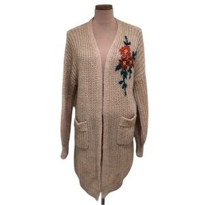 Francesca’s Collection Alya Cardigan Sweater Medium Tan Floral Embroided